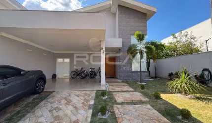 Casa de luxo no Jardim Jóckei Club A - São Carlos!