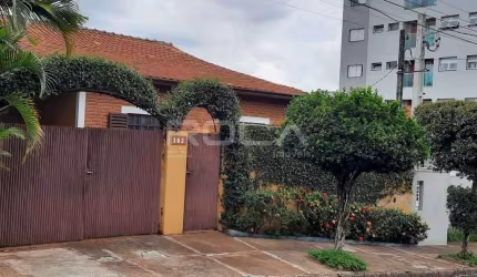 Casa à venda no Jardim Alvorada, São Carlos: 3 dormitórios e suíte