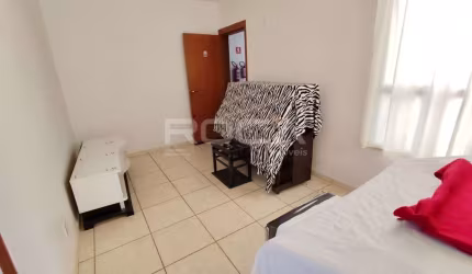 Apartamentos Padrão à venda e locação em Parque Santa Felícia Jardim São Carlos