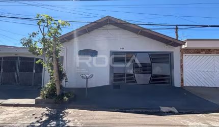 Casa Padrão à venda no Jardim Munique, São Carlos - 3 dormitórios e suíte!