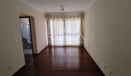 Apartamento de 2 dormitórios com piscina para alugar no CENTRO de São Carlos