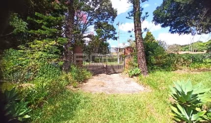 Charmosa chácara em condomínio no Parque Itaipu, São Carlos