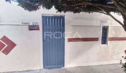 Casa de fundos para alugar na Vila Costa do Sol, São Carlos