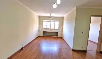 Apartamento padrão para alugar no Parque Santa Mônica em São Carlos