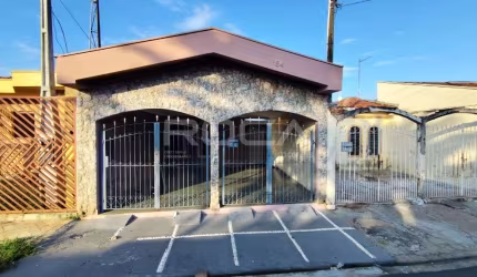 Casa de Alto Padrão para Alugar no Jardim Pacaembu, São Carlos