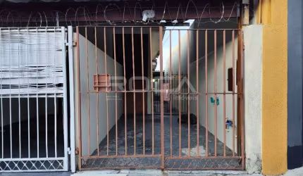 Casa padrão com 2 dormitórios para alugar no Jardim Cruzeiro do Sul, São Carlos