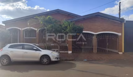 Casa Comercial à venda e locação no CENTRO de São Carlos