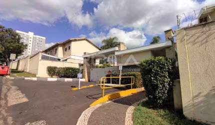 Casa à venda em condomínio no Bairro Nossa Sra Aparecida, São Carlos