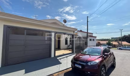 Casa padrão à venda e locação no Jardim Nova São Carlos, São Carlos