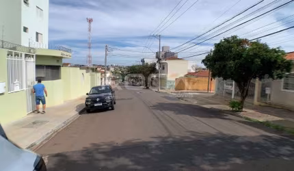 Apartamento de 2 dormitórios à venda em São Carlos - Bairro Cidade Jardim