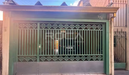 Casa padrão à venda na Vila Boa Vista 1, São Carlos - 3 dormitórios, 1 suíte e garagem coberta .Salão comercia, kit net