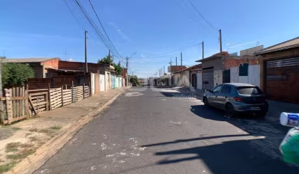 Casa à venda no bairro Cidade Aracy II em São Carlos
