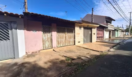 Casa à venda no Parque Sisi em São Carlos - 3 dormitórios com churrasqueira