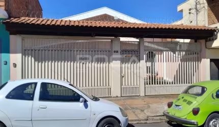 Casa ampla e arejada à venda no Jardim Cruzeiro do Sul - São Carlos