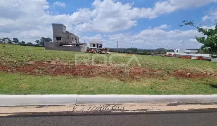 Oportunidade única! Terreno em condomínio no Recanto do Sabiá, São Carlos