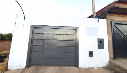 Casa de Lazer para Alugar em Antenor Garcia, São Carlos - 1 Dormitório com Suíte