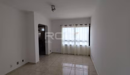 Apartamentos com 2 dormitórios e garagem para alugar em São Carlos