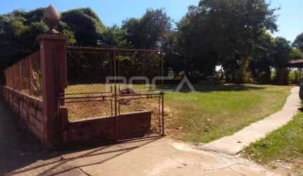 Venda de Casas / Chácara na cidade de São Carlos