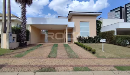 Casa de luxo no Condomínio Parque Faber Castell I em São Carlos