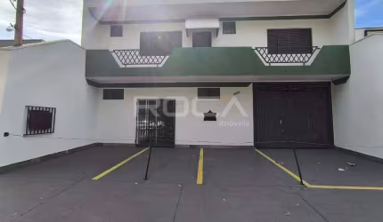 Espaço comercial amplo e moderno para alugar em Parque Santa Felícia Jardim