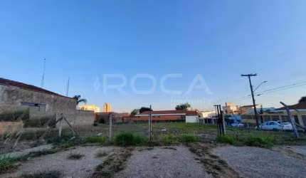 Terreno comercial para alugar na Rua Marechal Deodoro, 2850, Centro, São Carlos por R$ 5.556