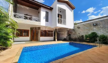 Venda de Casas / Sobrado na cidade de São Carlos