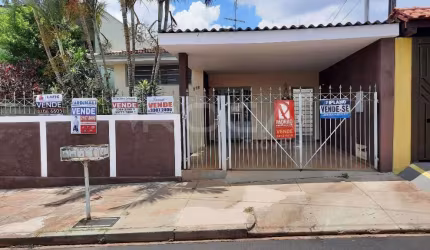 Casa à venda na Vila Monteiro Gleba I em São Carlos - Imóvel com 3 dormitórios e 4 garagens