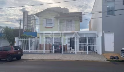 Casa com 4 quartos à venda na Rua Capitão Adão Pereira de Souza Cabral, 487, Centro, São Carlos, 200 m2 por R$ 2.000.000