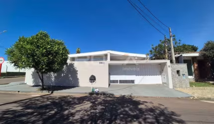 Casa comercial à venda e locação no Jardim Macarengo, São Carlos