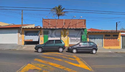 Venda de Casas / Padrão na cidade de São Carlos
