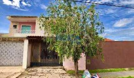 Casa com 2 quartos à venda na Rua Júlio Cassin Filho, 111, Parque Santa Felícia Jardim, São Carlos, 135 m2 por R$ 320.000
