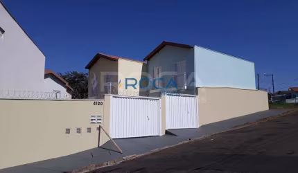 Venda de Casas / Padrão na cidade de São Carlos