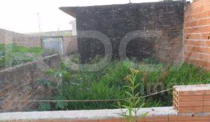 Venda de Casas / Padrão na cidade de São Carlos