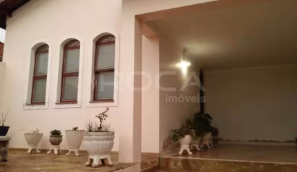Venda de Casas / Padrão na cidade de São Carlos