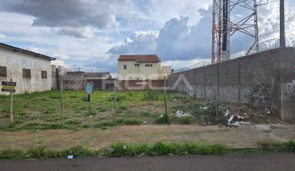 Terreno padrão à venda no Parque Santa Felícia Jardim, São Carlos