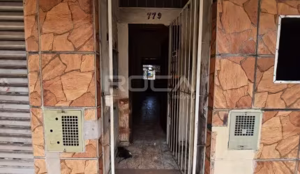 Casa padrão para alugar no CENTRO São Carlos - 2 dormitórios