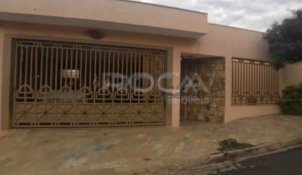 Casa com 4 quartos à venda no Residencial Itamarati, São Carlos , 220 m2 por R$ 465.000