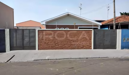 Venda de Casas / Padrão na cidade de São Carlos