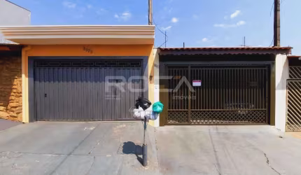 Casa com 4 quartos à venda na Rua Winston Monteiro Ricetti, 557, Residencial Itamarati, São Carlos, 226 m2 por R$ 450.000