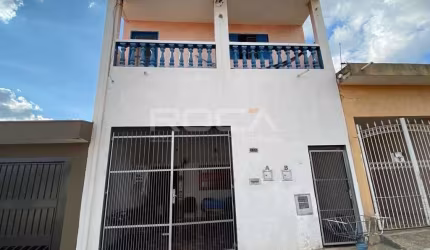 Casa com 3 quartos à venda no Loteamento Municipal São Carlos 3, São Carlos , 216 m2 por R$ 383.000