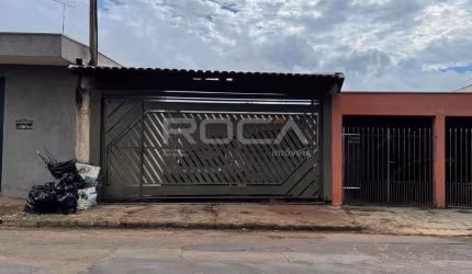 Casa com 3 quartos à venda na Rua Aristides de Santi, 20, Azulville I, São Carlos, 190 m2 por R$ 213.000