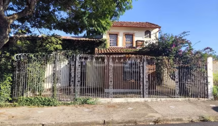 Casa de Alto Padrão à Venda e Locação no Parque Paraíso - São Carlos