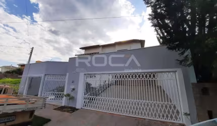 Casa de luxo com 5 dormitórios e 3 suítes no Parque Santa Mônica em São Carlos