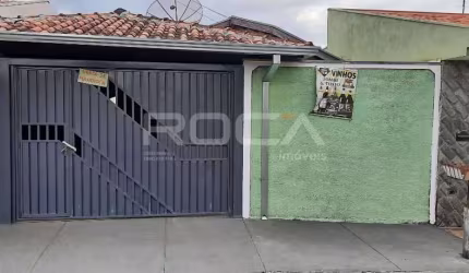 Casa padrão à venda no bairro Douradinho, São Carlos