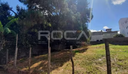 Venda de Terreno / Padrão na cidade de São Carlos