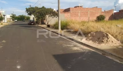Terreno à venda no Parque dos Flamboyant, São Carlos  por R$ 128.000