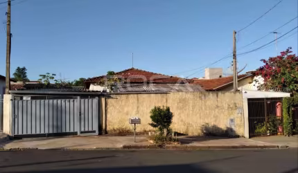 Venda de Casas / Padrão na cidade de São Carlos
