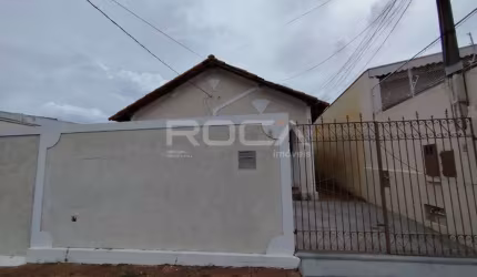 Casa de fundos para alugar na Vila Prado, São Carlos - 2 dormitórios