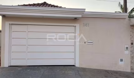 Casa padrão à venda no bairro Douradinho São Carlos - 2 dormitórios