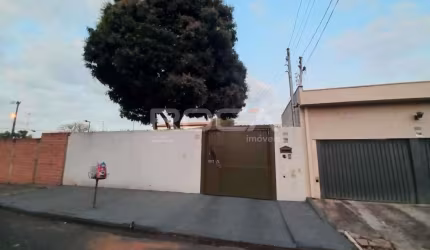 Venda de Casas / Padrão na cidade de São Carlos